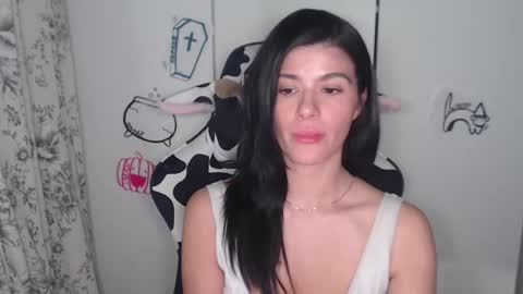 Snapshot of cassiealvarez chatting on 10-07-25, 04:53 cassiealvarez online show from 10-07-25, 04:53