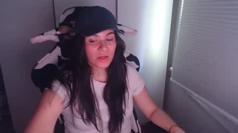 cassiealvarez online show from 07-02-26, 08:59