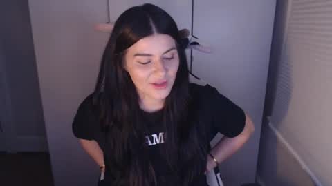 cassiealvarez online show from 07-10-26, 03:00