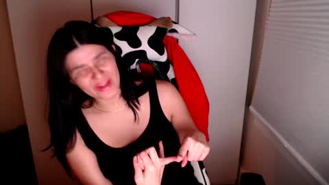 cassiealvarez online show from 07-17-26, 02:18