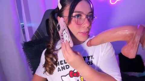 Snapshot of cassiebigass_ chatting on 05-13-26, 09:22 Bela igzaii9r online show from 05-13-26, 09:22