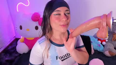 Snapshot of cassiebigass_ chatting on 05-26-26, 11:45 Bela igzaii9r online show from 05-26-26, 11:45