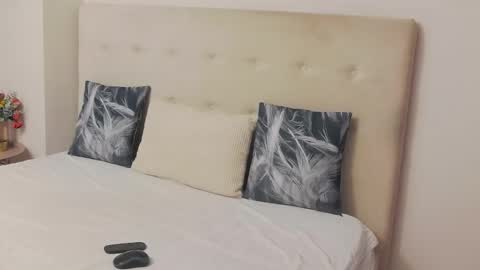 CassieHilton online show from 10-19-25, 07:03