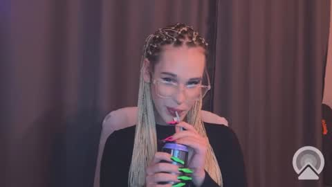 Cassie online show from 12-04-24, 03:54