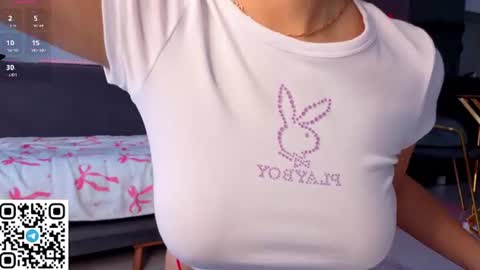 Snapshot of cassiemur_ chatting on 07-17-26, 08:10 Cassie online show from 07-17-26, 08:10