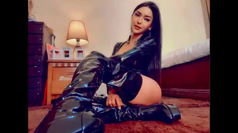 CassieValbalera online show from 04-22-26, 02:47