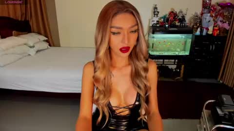 CassieValbalera online show from 06-29-26, 12:06