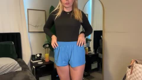 Cassiexoox online show from 07-14-26, 08:14