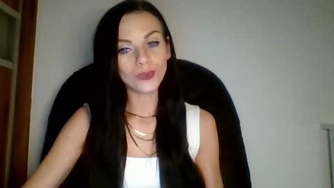 Cassie online show from 02-08-25, 10:19