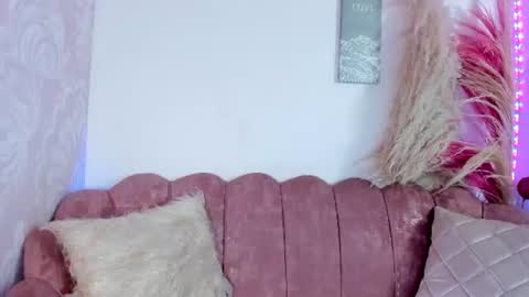 Snapshot of cassiidysweet chatting on 06-10-26, 04:23 cassiidysweet online show from 06-10-26, 04:23