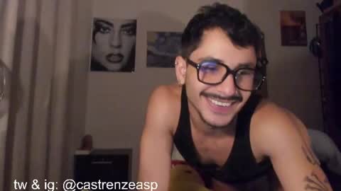Snapshot of castrenzeasp chatting on 06-19-26, 12:04 Castrenze online show from 06-19-26, 12:04