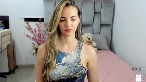 Snapshot of cat_baby chatting on 02-13-25, 03:18 MIAH Save ur cum for me I will be here soon online show from 02-13-25, 03:18