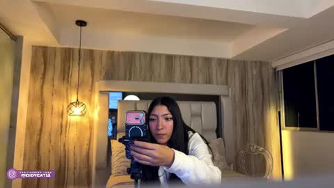 Snapshot of cat_didy chatting on 07-12-26, 02:02 Didy online show from 07-12-26, 02:02