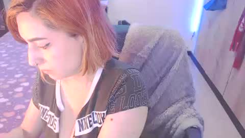 cat naughty online show from 02-06-25, 05:09