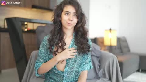 Catalina online show from 04-04-26, 02:25