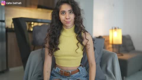 Catalina online show from 04-15-26, 02:35