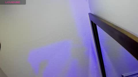 Snapshot of cataagp chatting on 12-15-25, 07:29 lorena online show from 12-15-25, 07:29