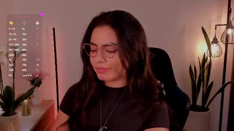 Snapshot of catalella_01 chatting on 07-06-26, 05:59 MACARENA online show from 07-06-26, 05:59