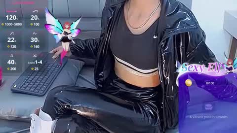 Queen Catalella online show from 03-01-25, 06:46