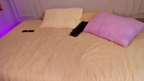 Cataleya online show from 09-21-25, 04:25