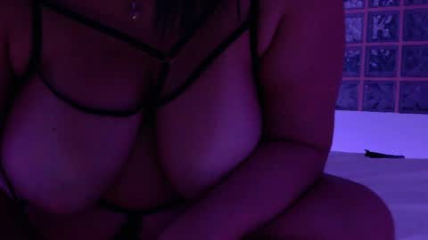 Luna Velvet online show from 05-16-26, 12:07