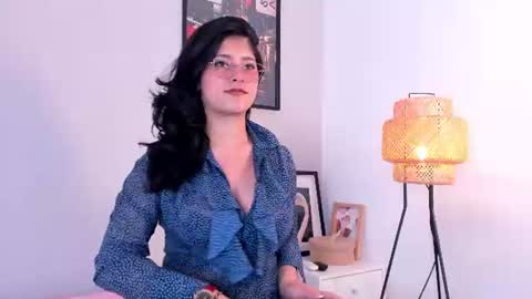 Snapshot of cataleya__a chatting on 07-30-26, 12:15 Cataleya online show from 07-30-26, 12:15