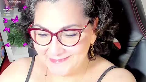 cataleya  online show from 10-21-25, 02:56