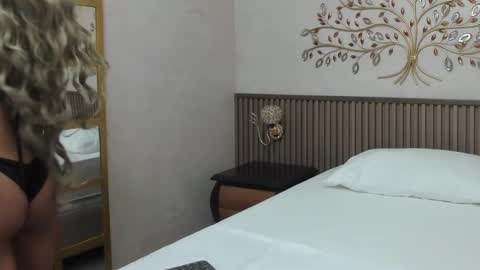 Cataleya  online show from 10-12-25, 02:21