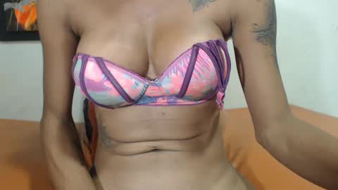 Snapshot of cataleyabigdickk chatting on 02-07-25, 12:53 cataleyabigdickk online show from 02-07-25, 12:53