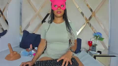 cataleyaxht online show from 10-18-25, 12:17