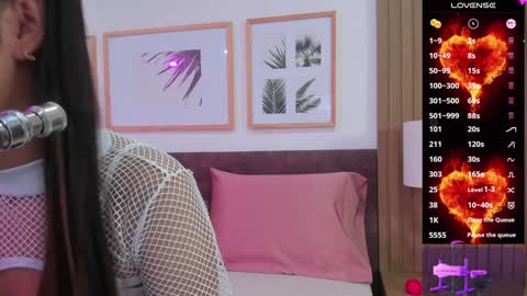 Snapshot of catalina_whore chatting on 12-01-24, 07:36 Catalina online show from 12-01-24, 07:36