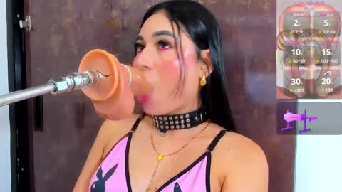 Snapshot of catalina_whore chatting on 11-08-25, 09:57 Catalina online show from 11-08-25, 09:57