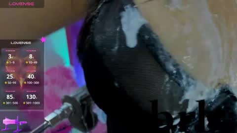 Snapshot of catalina_whore1 chatting on 09-15-25, 10:32 catalina_whore1 online show from 09-15-25, 10:32