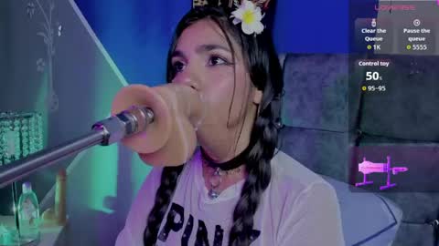 catalina_whore1 online show from 05-16-26, 09:35