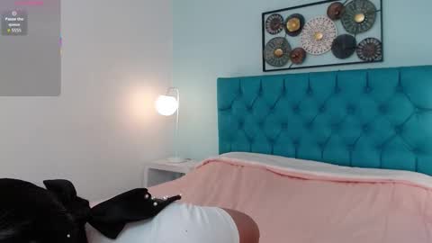 Catalina online show from 02-04-26, 03:23