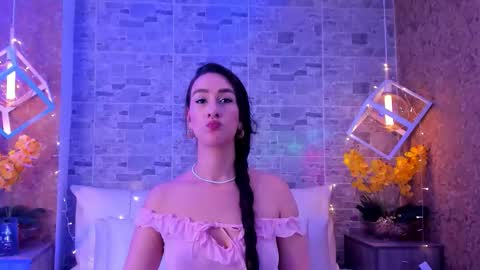 CatalinnaThompson online show from 12-02-25, 11:48