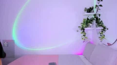 Snapshot of catbaby888_ chatting on 09-12-25, 10:26 online show from 09-12-25, 10:26