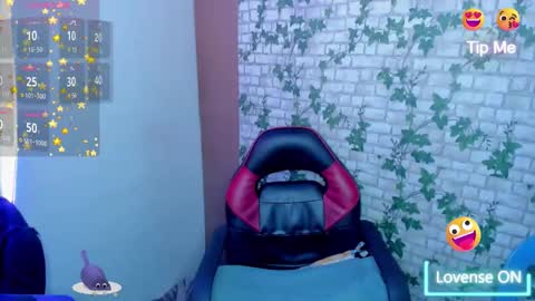  Mia   online show from 11-26-25, 06:03