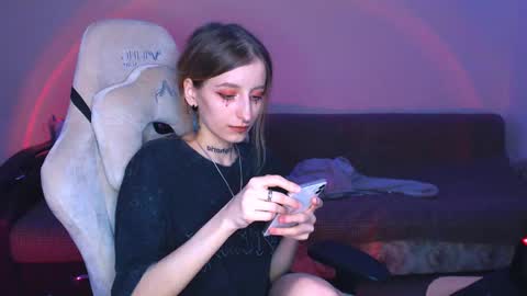 Snapshot of cath_dysphoria_ chatting on 03-06-25, 12:54 CATH online show from 03-06-25, 12:54