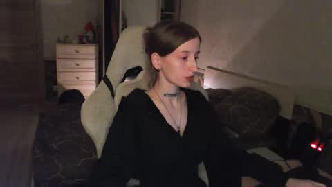 Snapshot of cath_dysphoria_ chatting on 10-03-25, 08:28 CATH online show from 10-03-25, 08:28