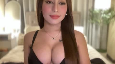 Snapshot of cathalina_goddess chatting on 10-01-25, 09:32 cathalina harake online show from 10-01-25, 09:32