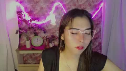 catherine_365 online show from 04-07-26, 09:32