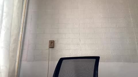 Snapshot of catherinepirs chatting on 04-30-26, 08:42 catherinepirs online show from 04-30-26, 08:42