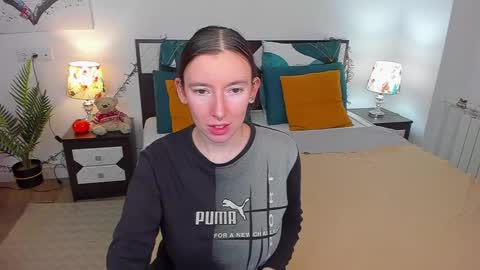 Catrin online show from 12-09-24, 04:23