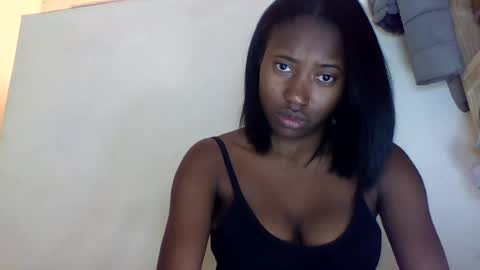 cathia_bella online show from 07-17-26, 05:58