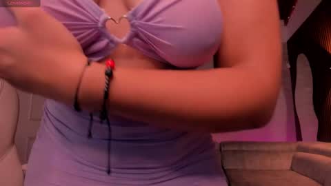 Snapshot of cathy_wills chatting on 10-09-25, 03:26 Cathy online show from 10-09-25, 03:26