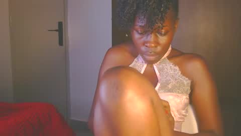 catrine online show from 10-16-25, 04:24