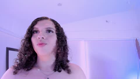 Catleya  online show from 11-26-25, 08:10