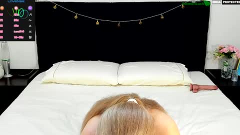 Snapshot of catmintlush chatting on 05-15-26, 11:45 CatmintLush online show from 05-15-26, 11:45