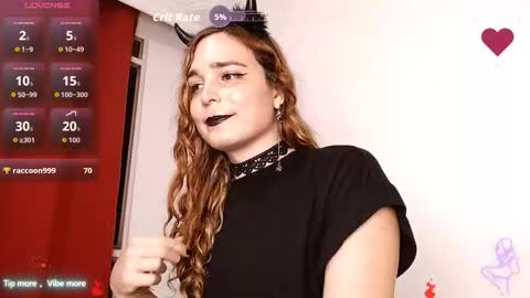 Catalina Restrepo online show from 11-01-25, 01:18